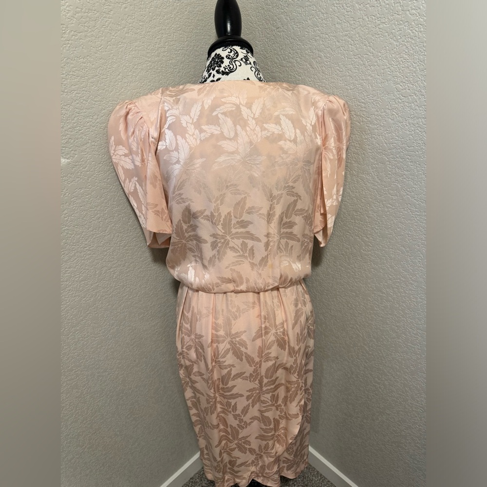 1980s vintage 100% silk pink dress